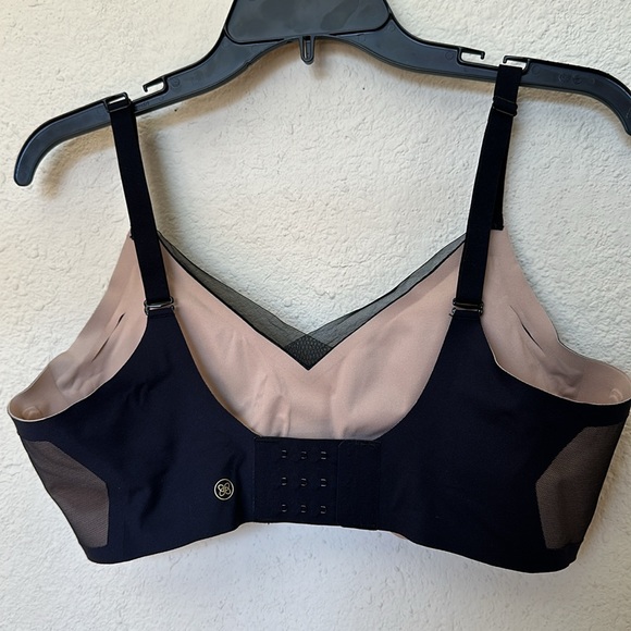 Honeylove Crossover Bra Black Wireless Mesh Convertible Size 40C /D 1X - Picture 5 of 7